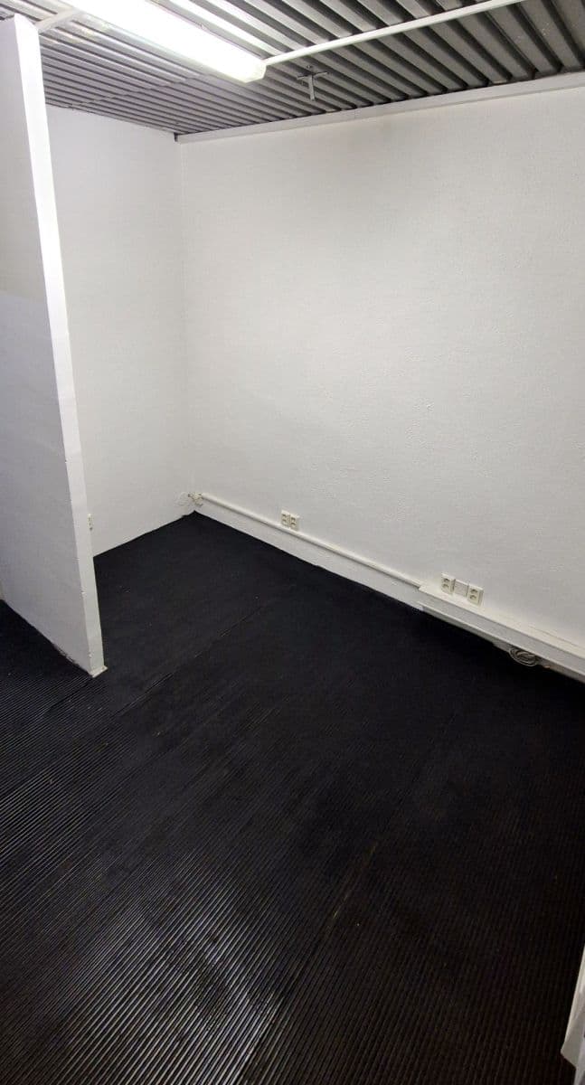 Predaj nebytového priestoru 12 m², Olštýnská, Praha, Praha Predaj nebytového priestoru 12 m², Olštýnská, Praha, Praha