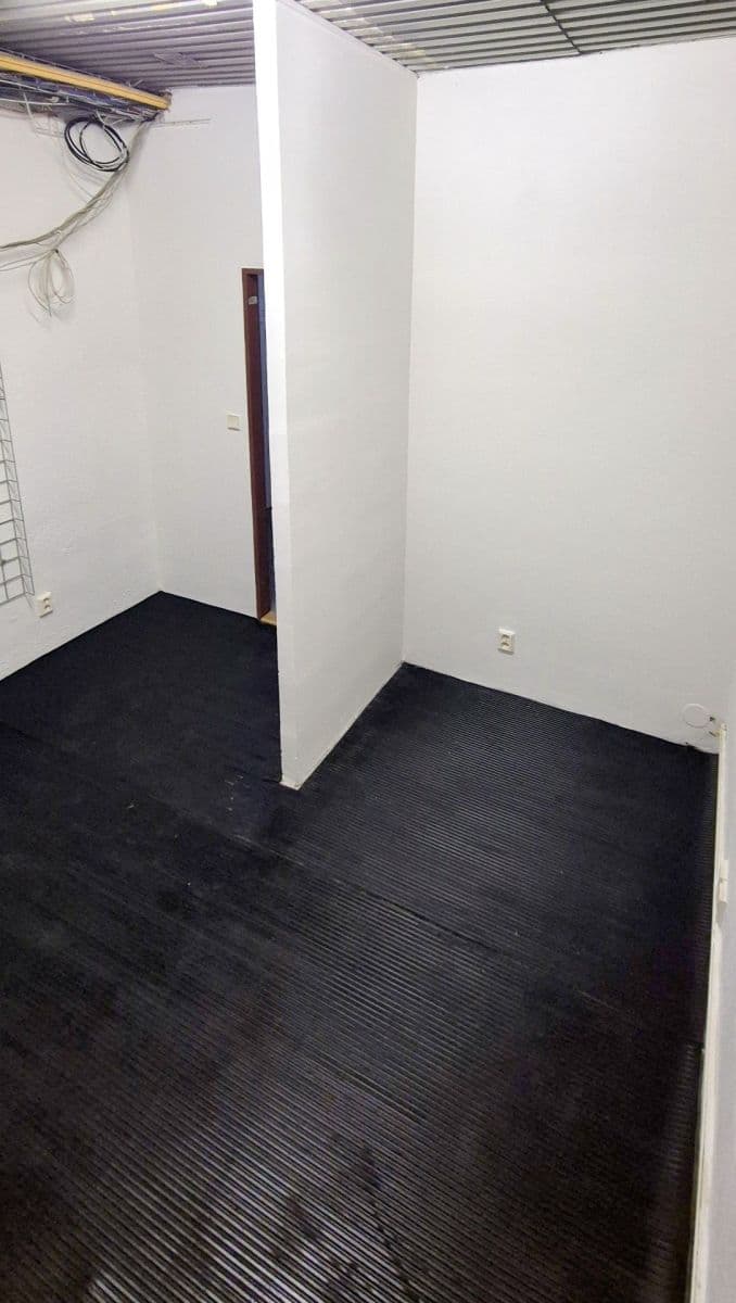 Predaj nebytového priestoru 12 m², Olštýnská, Praha, Praha Predaj nebytového priestoru 12 m², Olštýnská, Praha, Praha