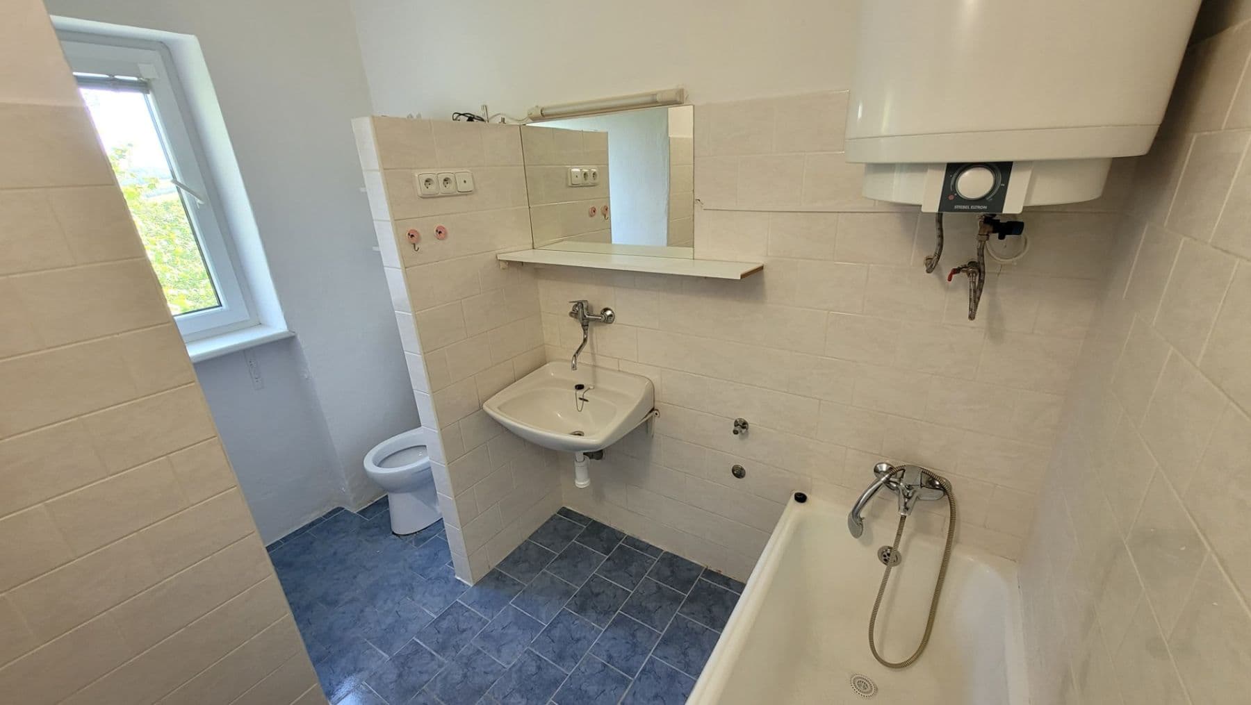 Prenájom bytu 2-izbový 65 m², Příkrá, Zlín, Zlínský kraj Prenájom bytu 2-izbový 65 m², Příkrá, Zlín, Zlínský kraj