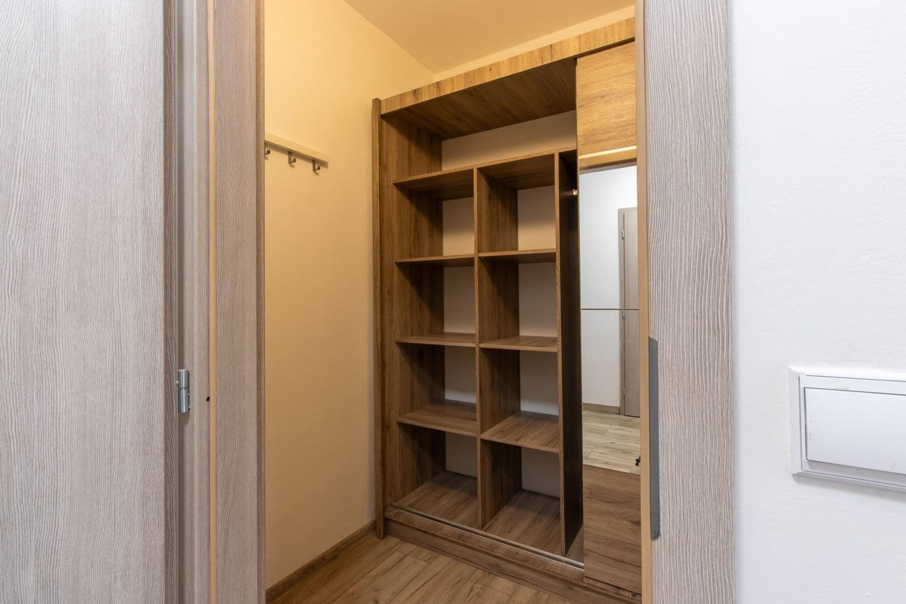 Prenájom bytu 2-izbový 54 m², Chotěšovská, Praha, Praha Prenájom bytu 2-izbový 54 m², Chotěšovská, Praha, Praha