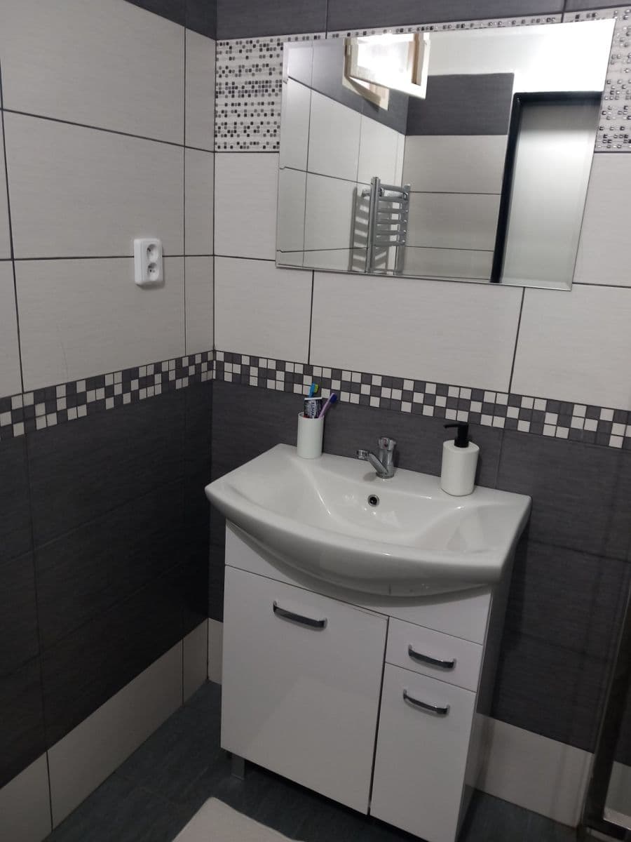 Prenájom bytu 2-izbový 60 m², Obránců míru, Březnice, Středočeský kraj Prenájom bytu 2-izbový 60 m², Obránců míru, Březnice, Středočeský kraj