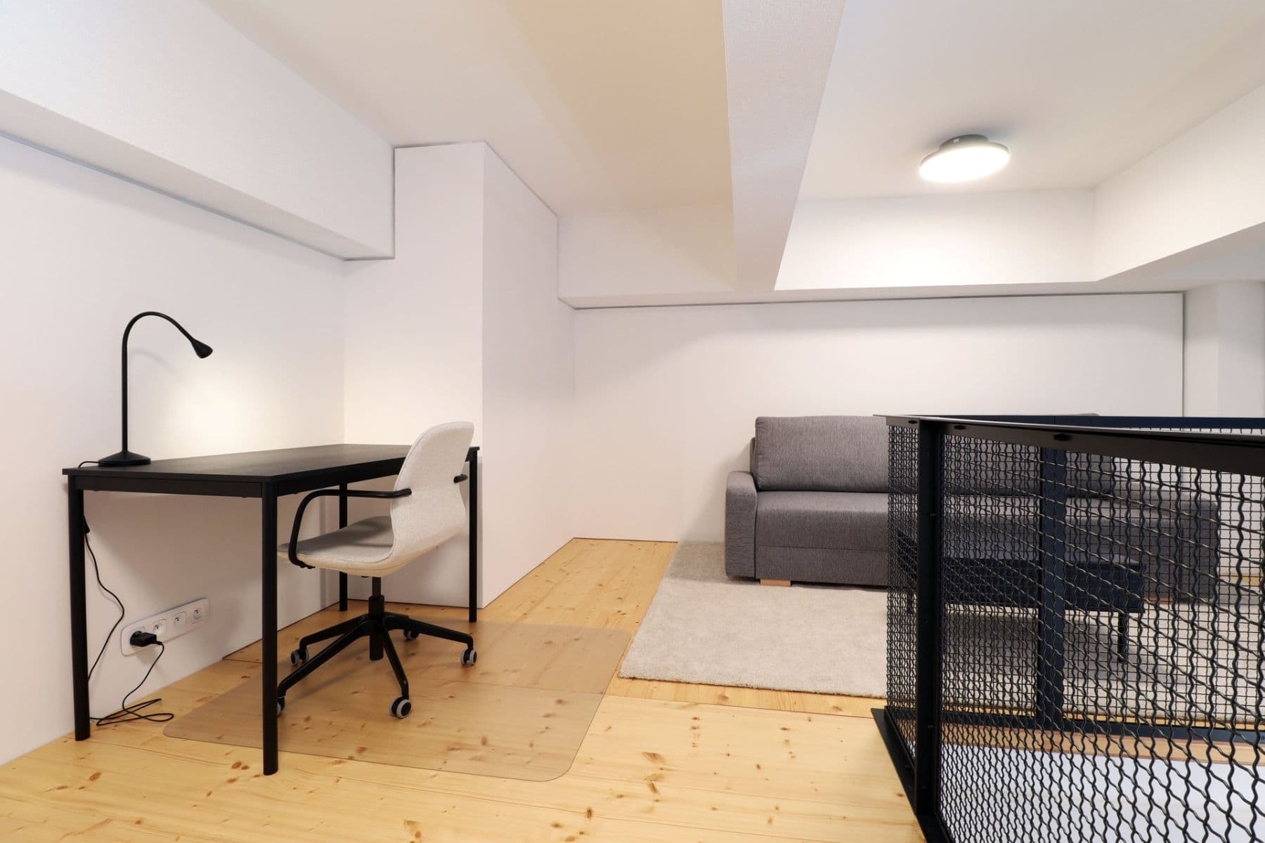 Prenájom bytu 2-izbový 55 m², Naskové, Praha, Praha Prenájom bytu 2-izbový 55 m², Naskové, Praha, Praha
