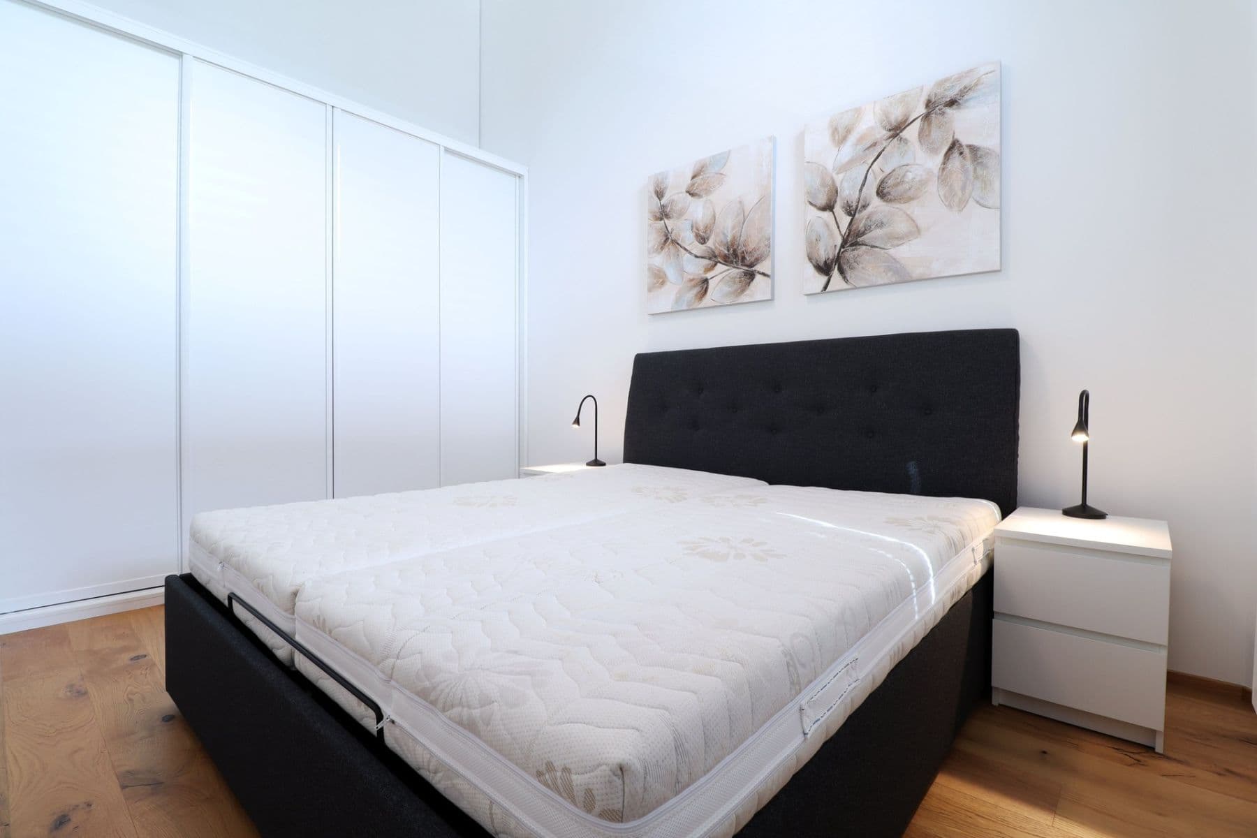 Prenájom bytu 2-izbový 55 m², Naskové, Praha, Praha Prenájom bytu 2-izbový 55 m², Naskové, Praha, Praha