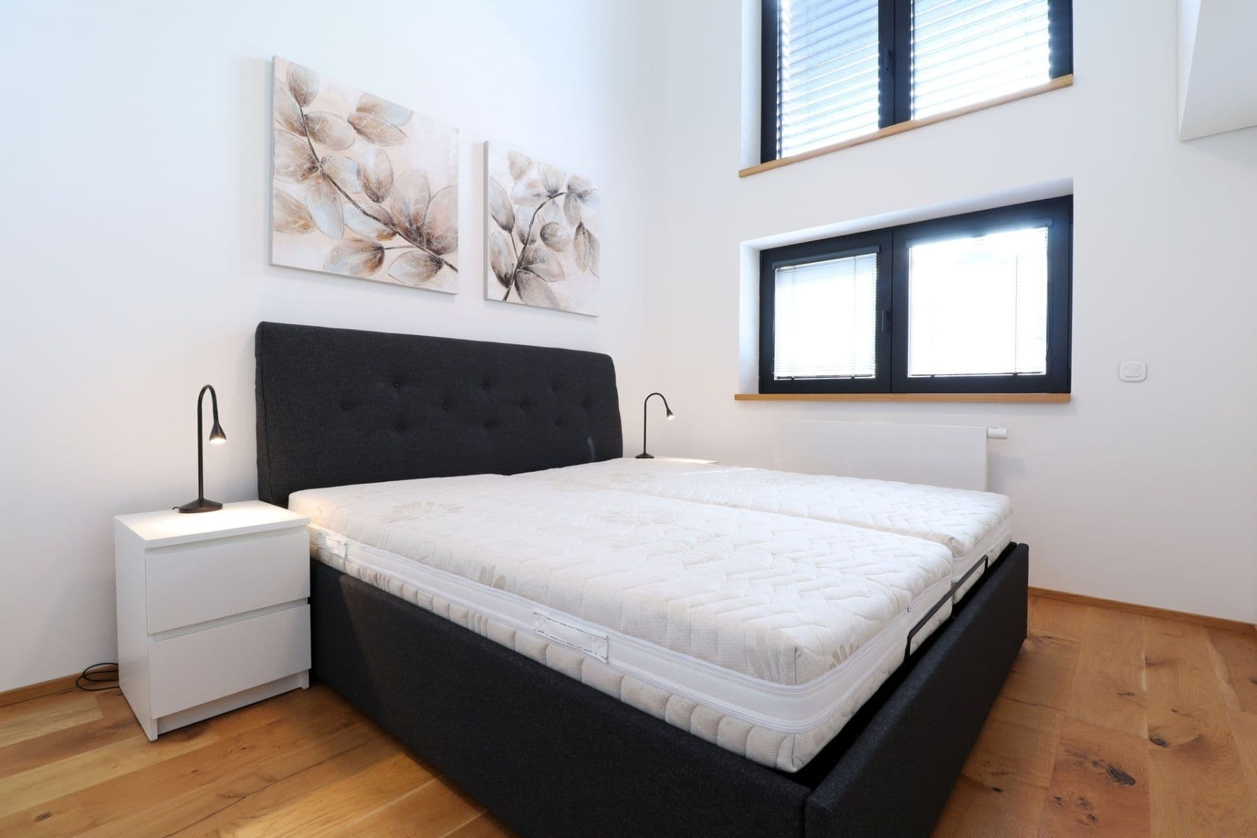 Prenájom bytu 2-izbový 55 m², Naskové, Praha, Praha Prenájom bytu 2-izbový 55 m², Naskové, Praha, Praha