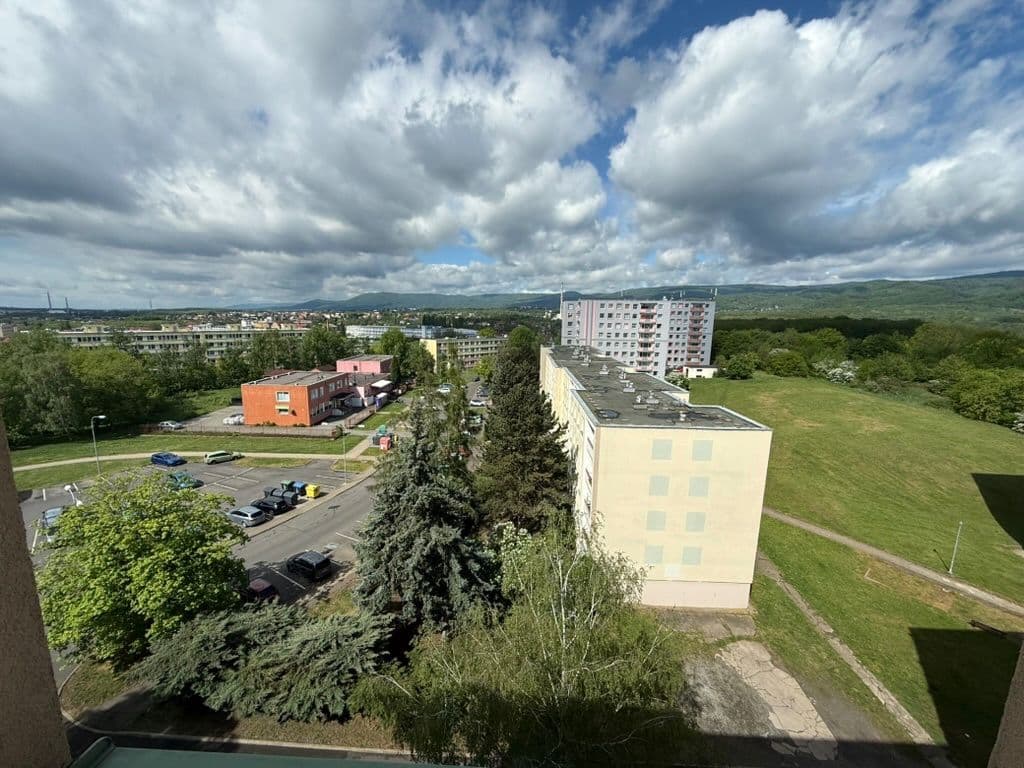 Prenájom bytu 1-izbový 32 m², Unčínská, Teplice, Ústecký kraj Prenájom bytu 1-izbový 32 m², Unčínská, Teplice, Ústecký kraj