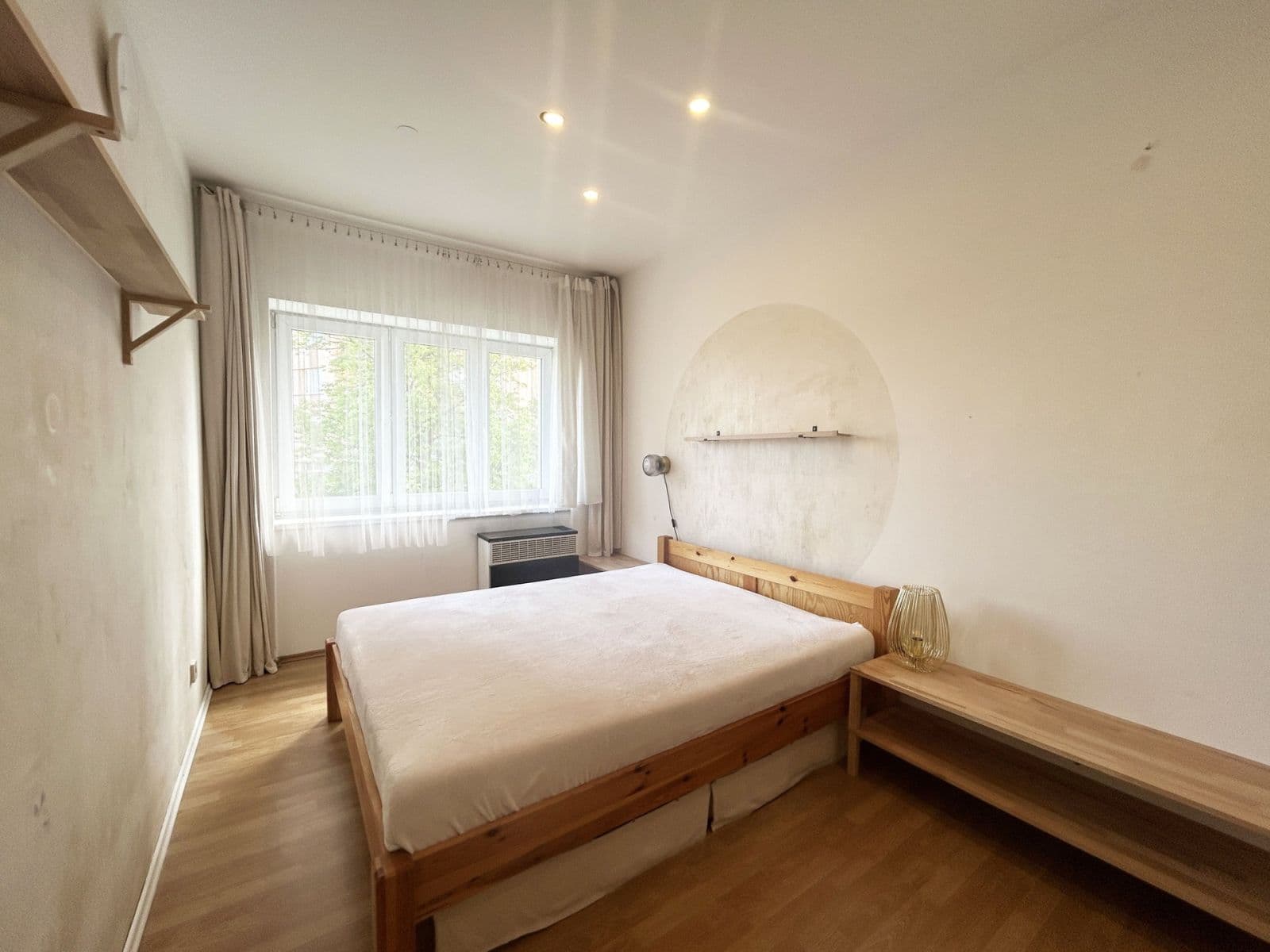 Prenájom bytu 2-izbový 47 m², Jihlavská, Praha, Praha Prenájom bytu 2-izbový 47 m², Jihlavská, Praha, Praha