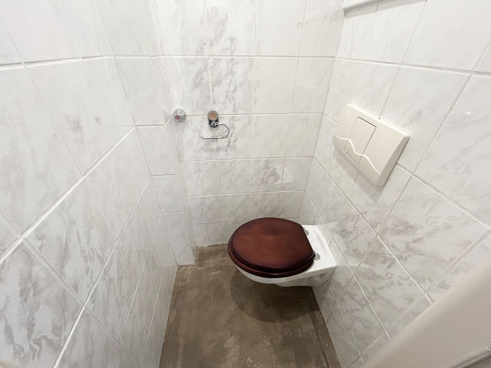 Prenájom bytu 2-izbový 47 m², Jihlavská, Praha, Praha Prenájom bytu 2-izbový 47 m², Jihlavská, Praha, Praha