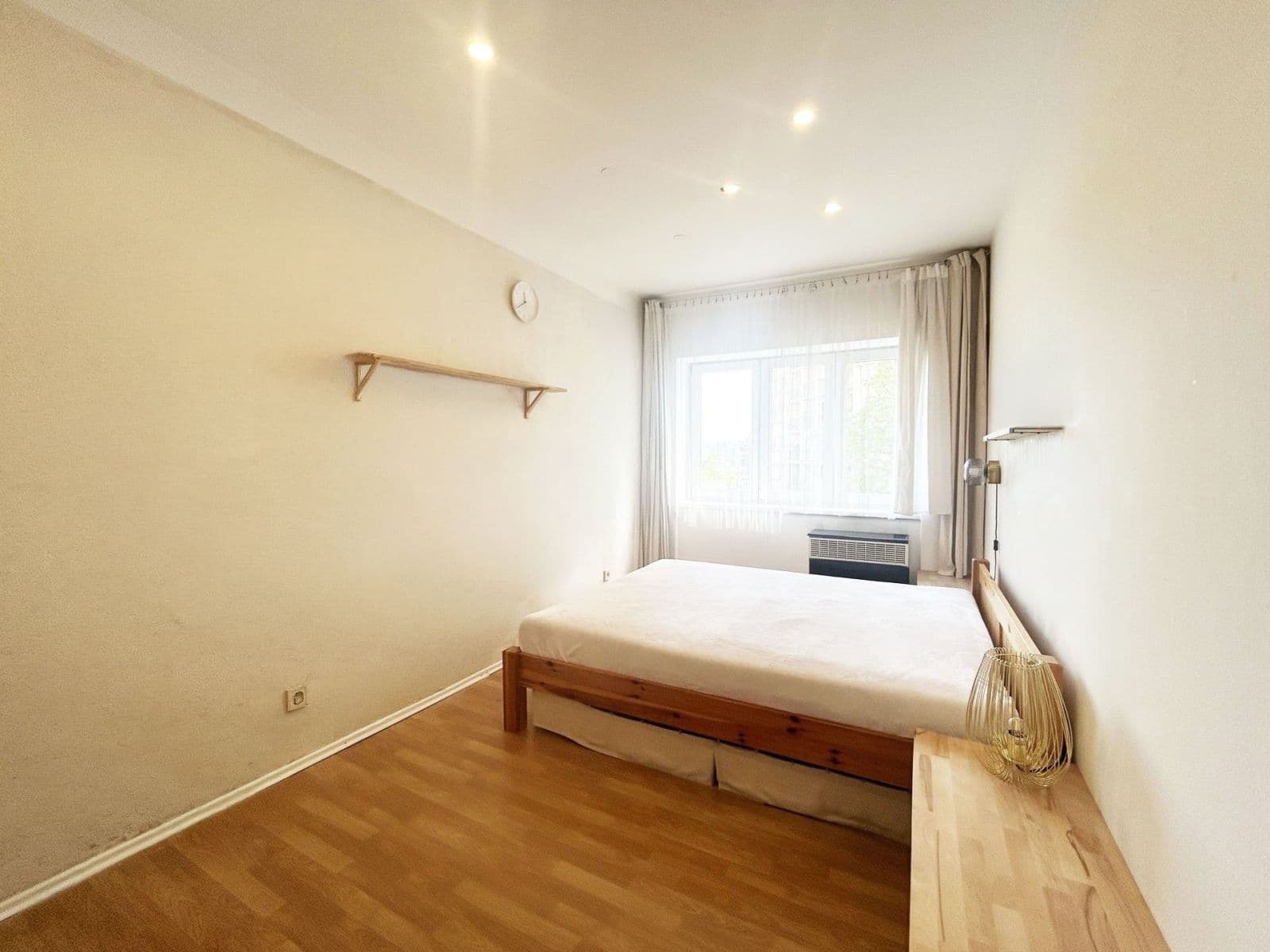 Prenájom bytu 2-izbový 47 m², Jihlavská, Praha, Praha Prenájom bytu 2-izbový 47 m², Jihlavská, Praha, Praha