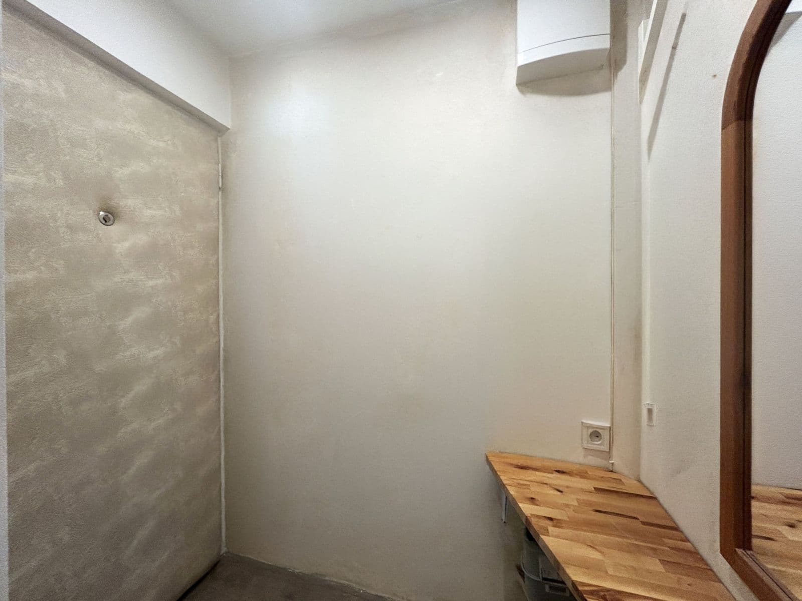 Prenájom bytu 2-izbový 47 m², Jihlavská, Praha, Praha Prenájom bytu 2-izbový 47 m², Jihlavská, Praha, Praha