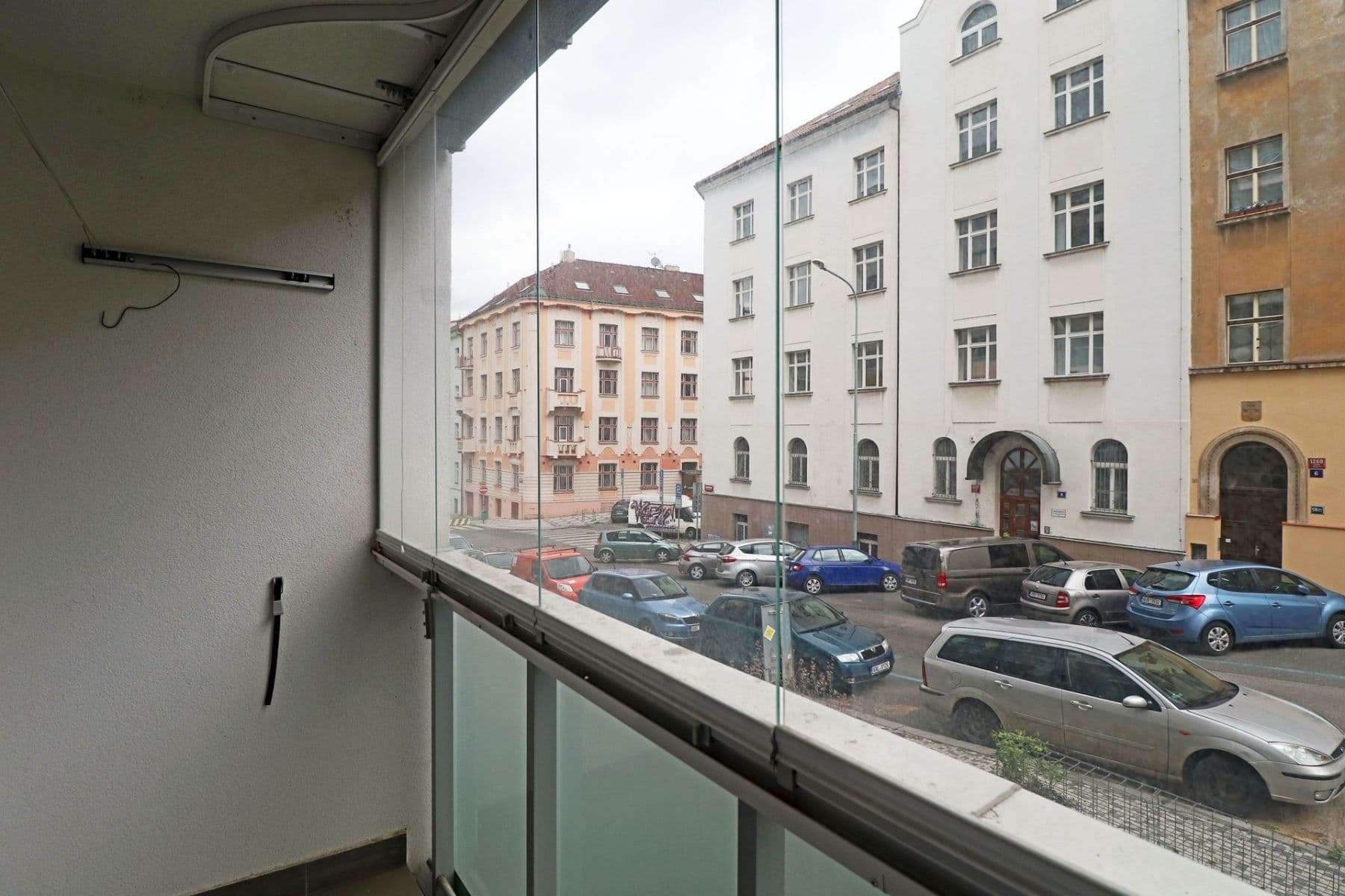 Prenájom bytu 3-izbový 76 m², Ostromečská, Praha, Praha Prenájom bytu 3-izbový 76 m², Ostromečská, Praha, Praha