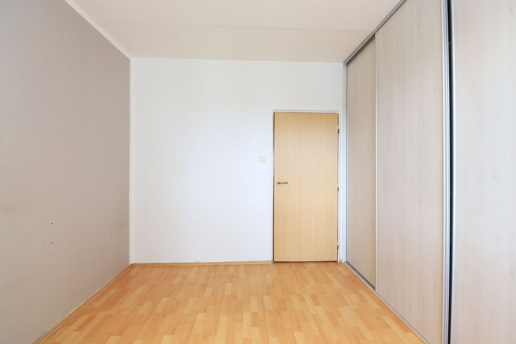 Prenájom bytu 3-izbový 70 m², Plynárenská, Slaný, Středočeský kraj Prenájom bytu 3-izbový 70 m², Plynárenská, Slaný, Středočeský kraj