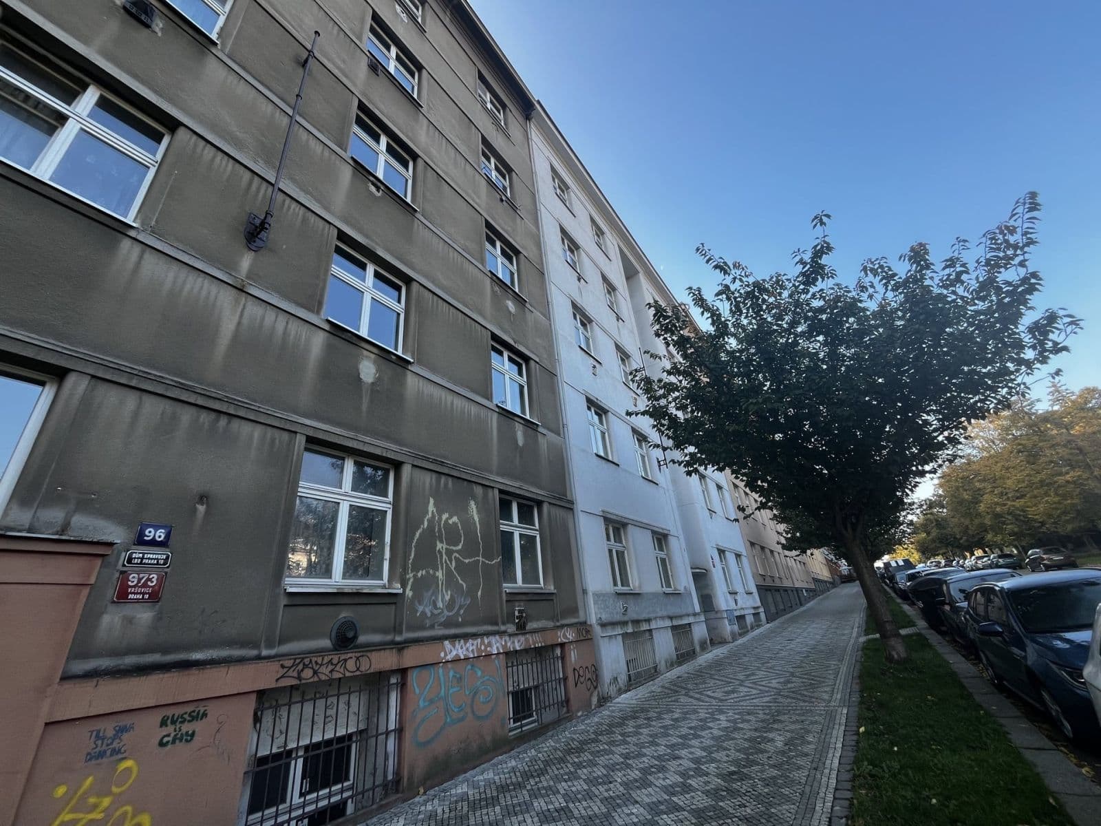 Prenájom bytu 1-izbový 41 m², Ruská, Praha, Praha Prenájom bytu 1-izbový 41 m², Ruská, Praha, Praha
