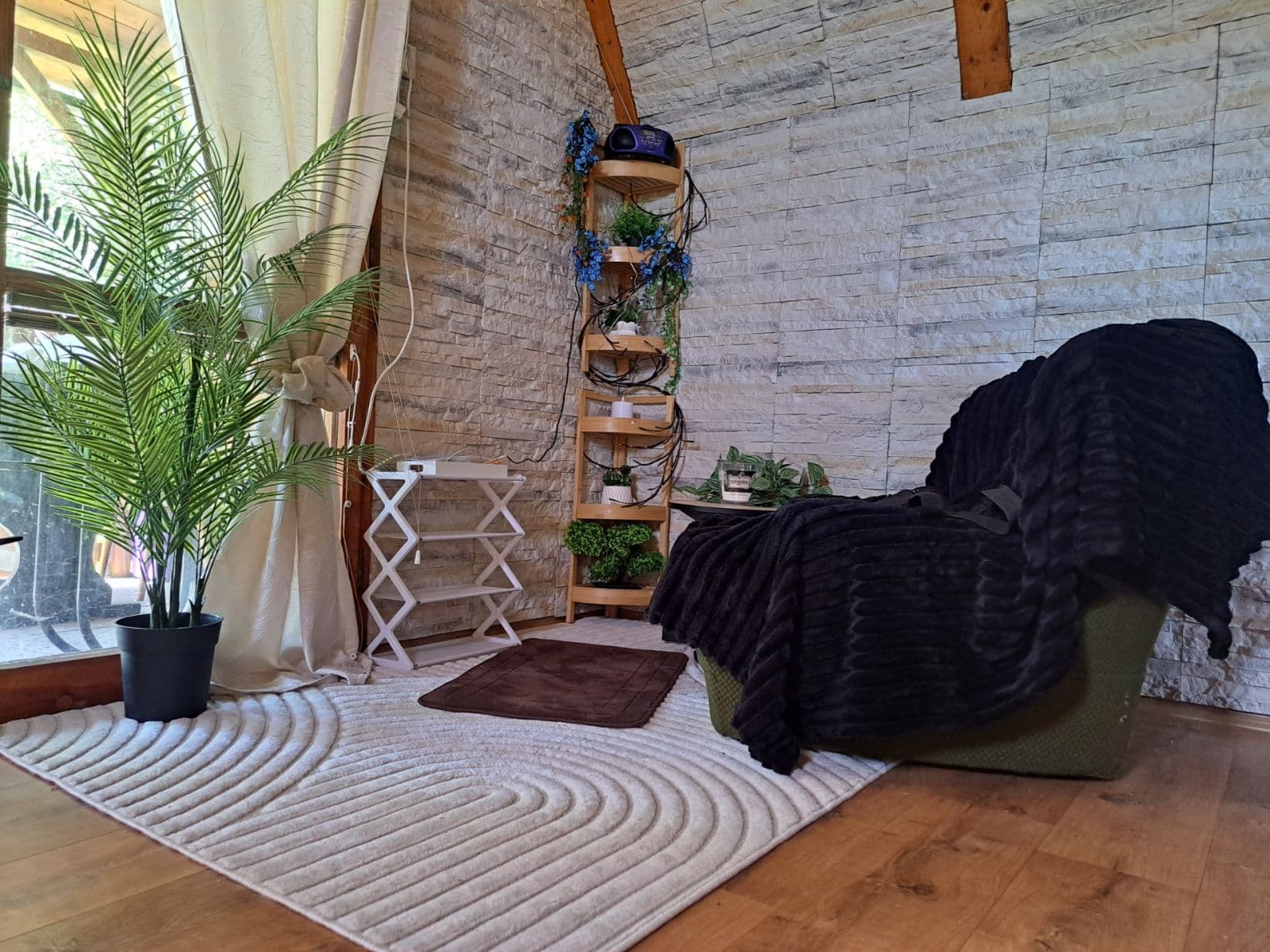 Predaj rekreačného objektu 40 m², pozemek 398 m², Pšov, Karlovarský kraj Predaj rekreačného objektu 40 m², pozemek 398 m², Pšov, Karlovarský kraj