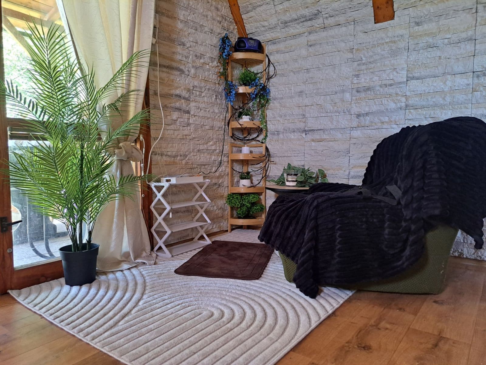 Predaj rekreačného objektu 40 m², pozemek 398 m², Pšov, Karlovarský kraj Predaj rekreačného objektu 40 m², pozemek 398 m², Pšov, Karlovarský kraj
