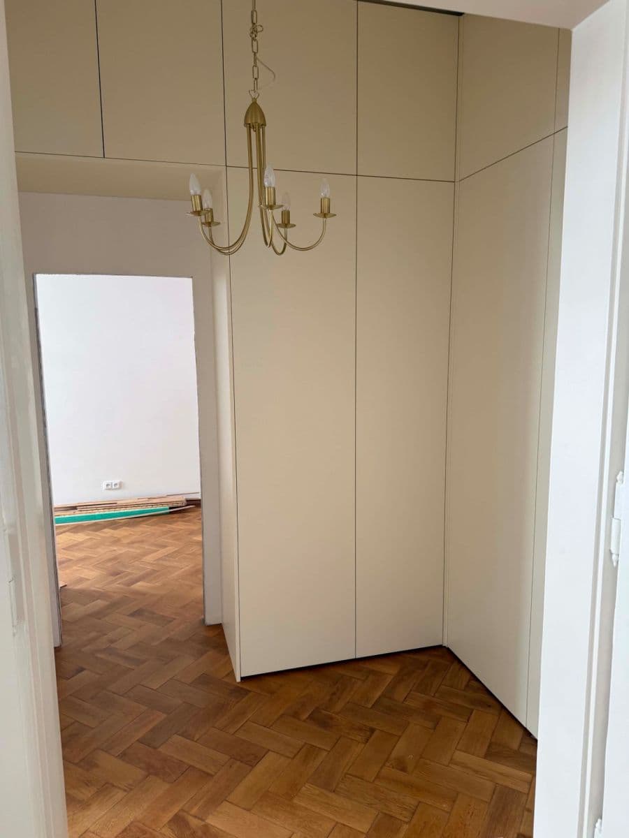 Prenájom bytu 4-izbový 85 m², Záhořanského, Praha, Praha Prenájom bytu 4-izbový 85 m², Záhořanského, Praha, Praha