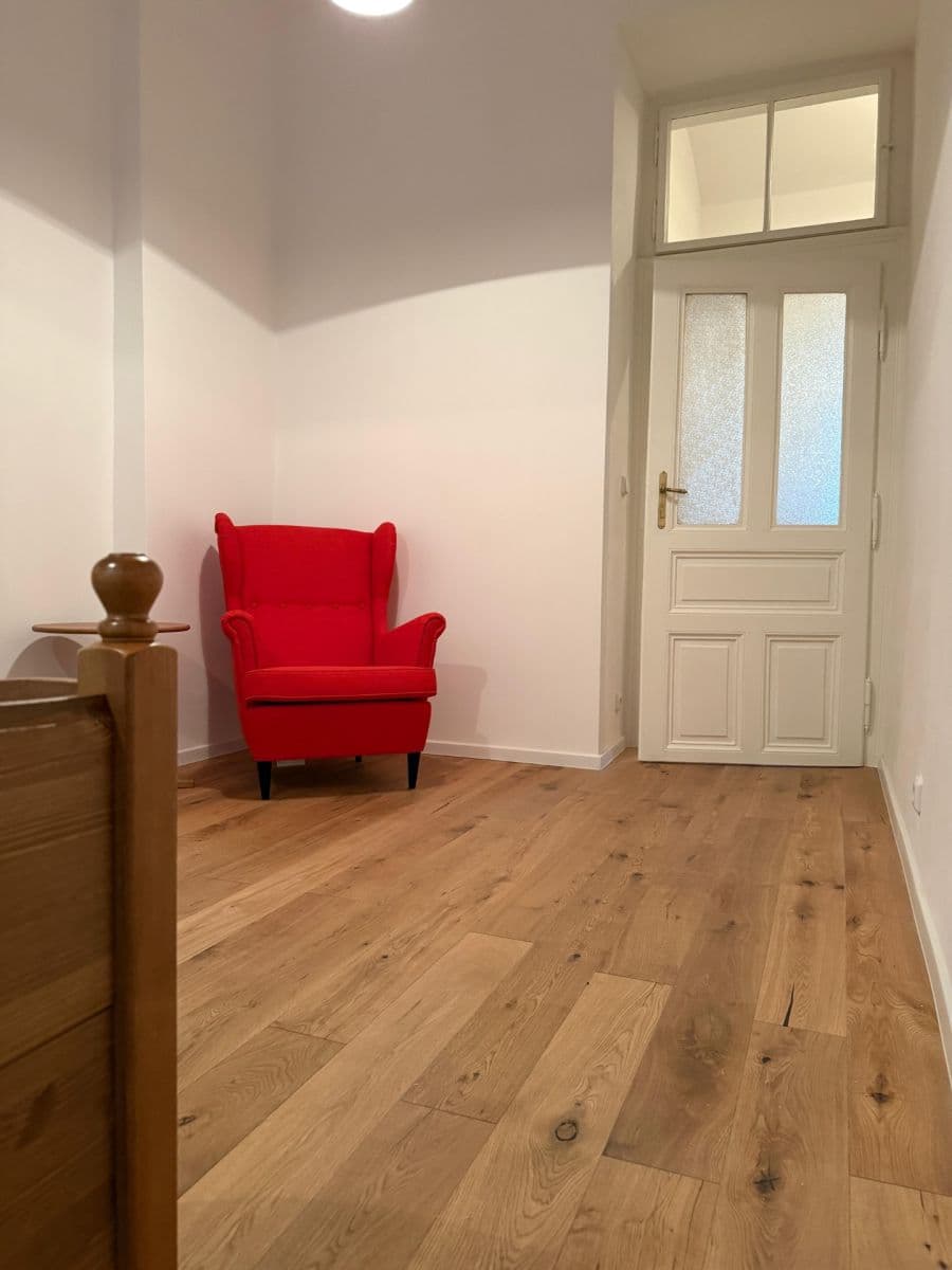 Prenájom bytu 4-izbový 85 m², Záhořanského, Praha, Praha Prenájom bytu 4-izbový 85 m², Záhořanského, Praha, Praha