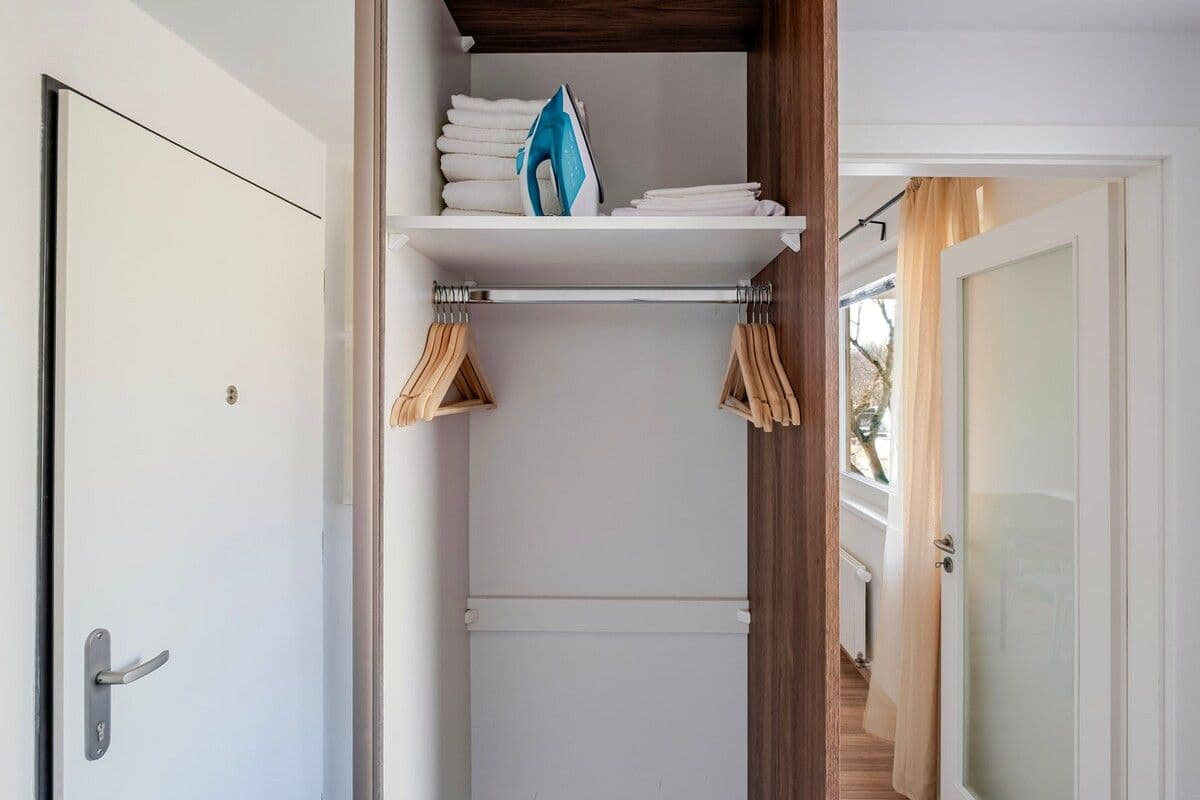 Prenájom bytu 37 m², U Plynárny, Praha, Praha Prenájom bytu 37 m², U Plynárny, Praha, Praha