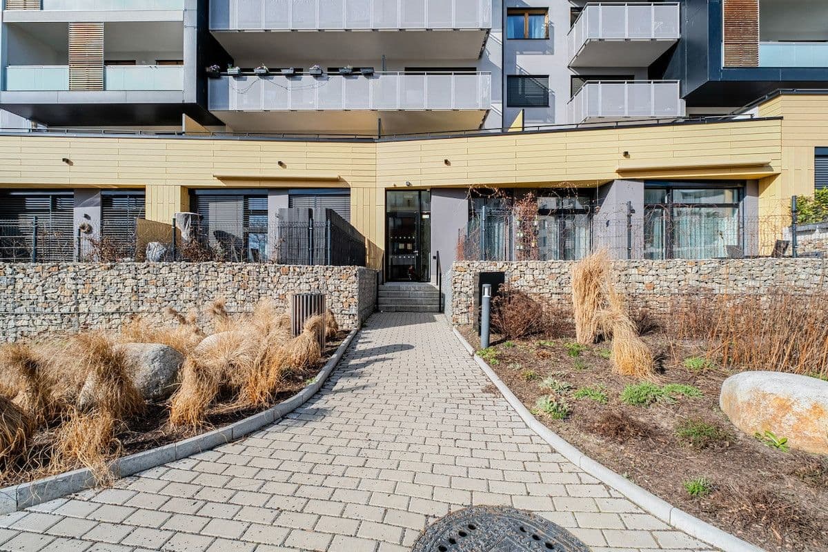 Prenájom bytu 37 m², U Plynárny, Praha, Praha Prenájom bytu 37 m², U Plynárny, Praha, Praha