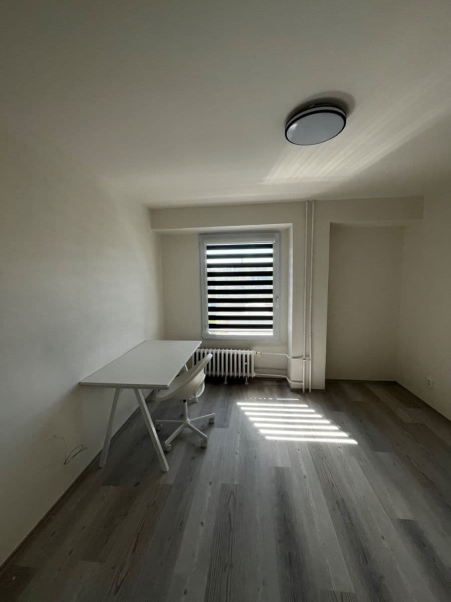 Predaj bytu 3-izbový 81 m², Evropská, Praha, Praha Predaj bytu 3-izbový 81 m², Evropská, Praha, Praha