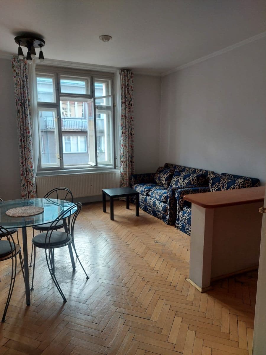 Prenájom bytu 2-izbový 50 m², Na Výtoni, Praha, Praha Prenájom bytu 2-izbový 50 m², Na Výtoni, Praha, Praha