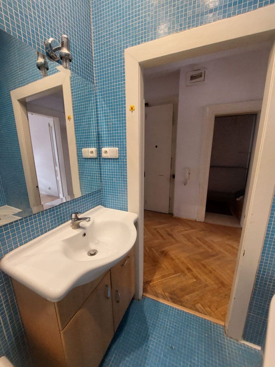 Prenájom bytu 2-izbový 50 m², Na Výtoni, Praha, Praha Prenájom bytu 2-izbový 50 m², Na Výtoni, Praha, Praha