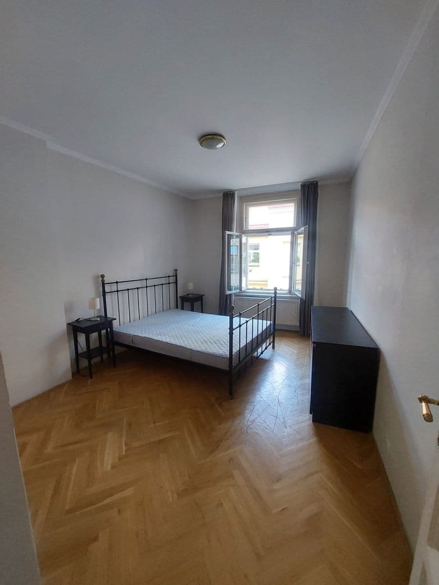 Prenájom bytu 2-izbový 50 m², Na Výtoni, Praha, Praha Prenájom bytu 2-izbový 50 m², Na Výtoni, Praha, Praha