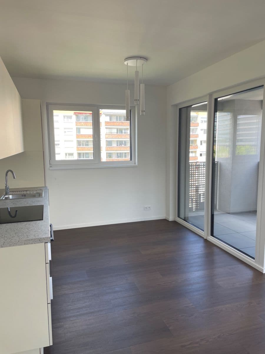 Prenájom bytu 1-izbový 38 m², Hábova, Praha, Praha Prenájom bytu 1-izbový 38 m², Hábova, Praha, Praha