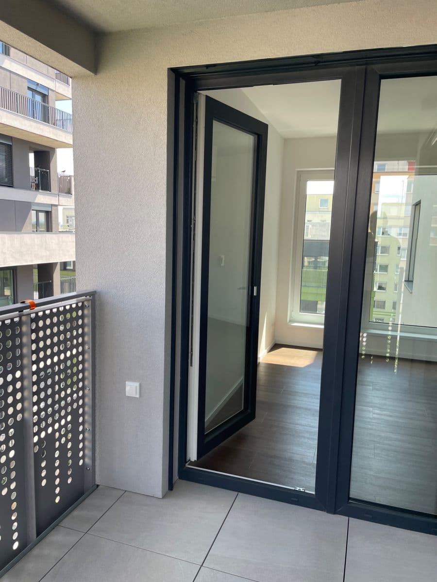 Prenájom bytu 1-izbový 38 m², Hábova, Praha, Praha Prenájom bytu 1-izbový 38 m², Hábova, Praha, Praha