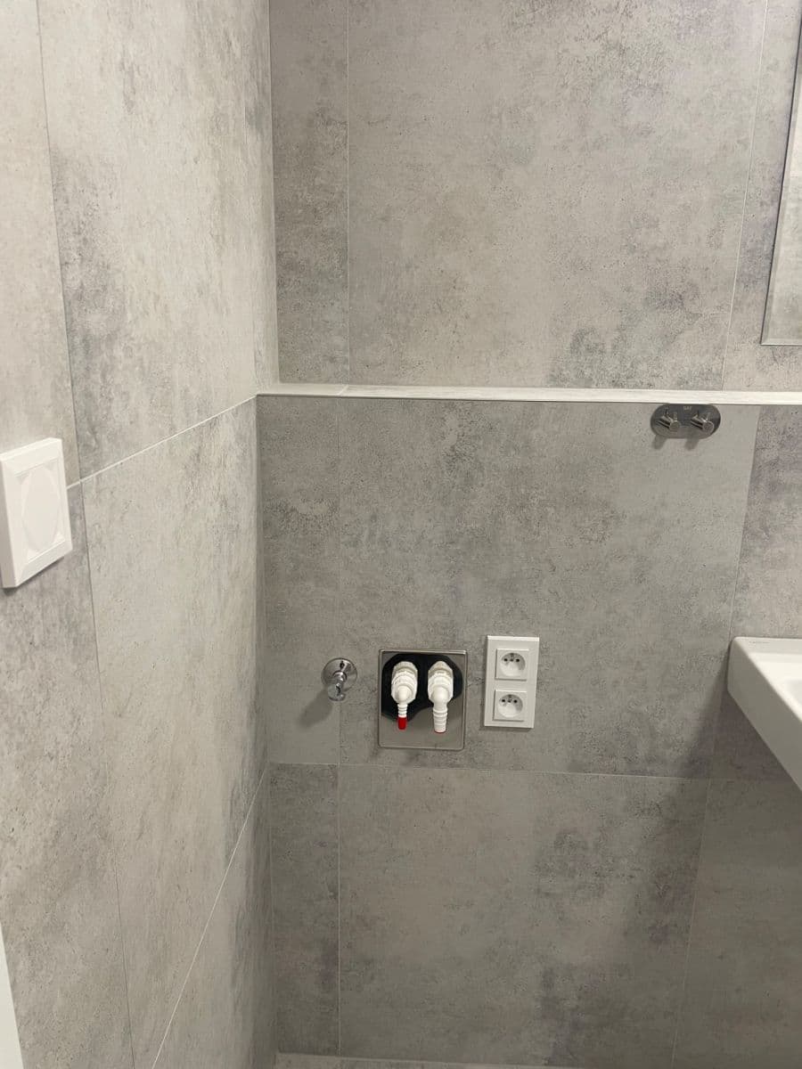 Prenájom bytu 1-izbový 38 m², Hábova, Praha, Praha Prenájom bytu 1-izbový 38 m², Hábova, Praha, Praha