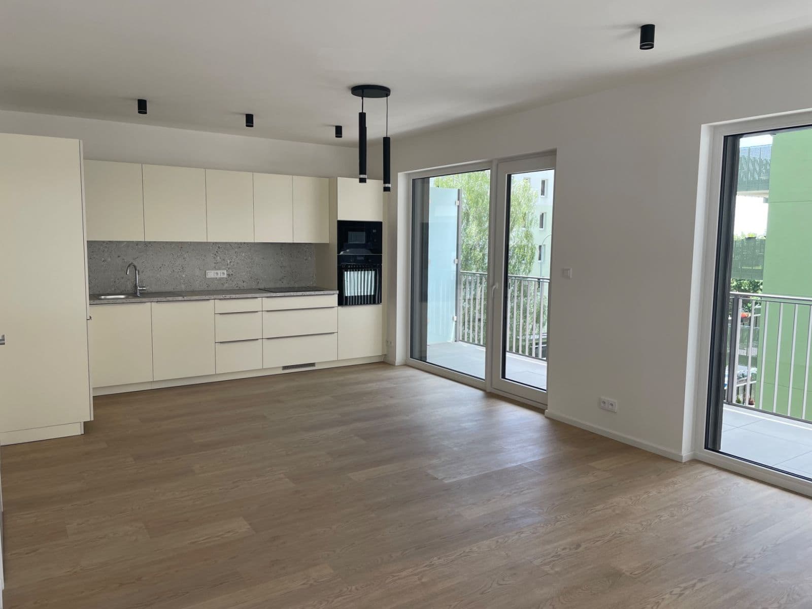 Prenájom bytu 2-izbový 73 m², Hábova, Praha, Praha Prenájom bytu 2-izbový 73 m², Hábova, Praha, Praha