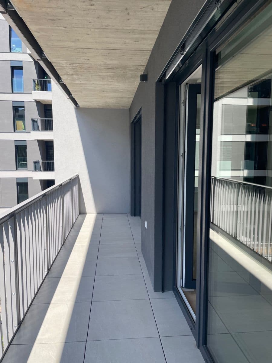 Prenájom bytu 2-izbový 73 m², Hábova, Praha, Praha Prenájom bytu 2-izbový 73 m², Hábova, Praha, Praha
