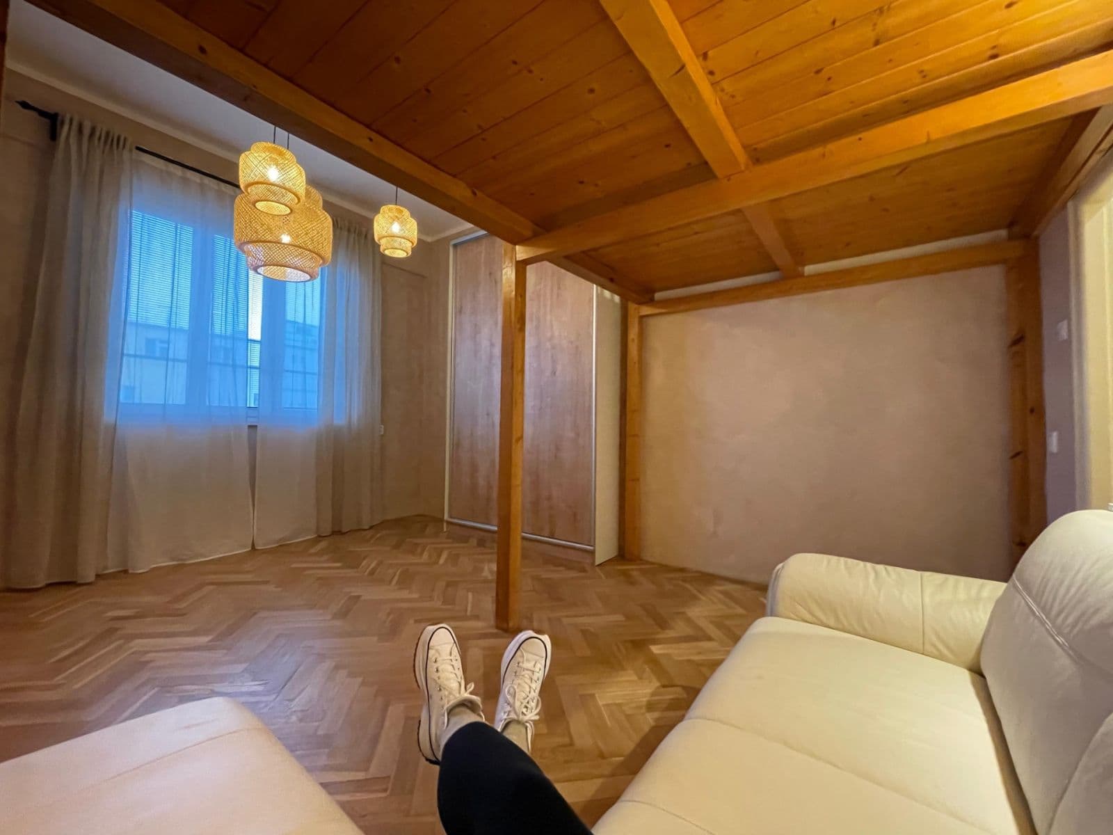 Prenájom bytu 1-izbový 31 m², 28. pluku, Praha, Praha Prenájom bytu 1-izbový 31 m², 28. pluku, Praha, Praha