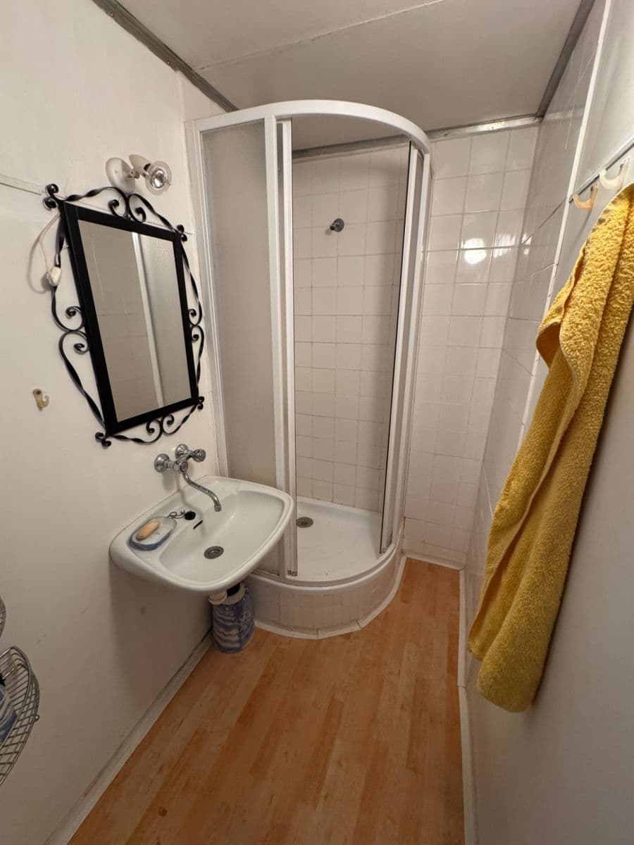 Predaj bytu 2-izbový 47 m², Kozmíkova, Praha, Praha Predaj bytu 2-izbový 47 m², Kozmíkova, Praha, Praha