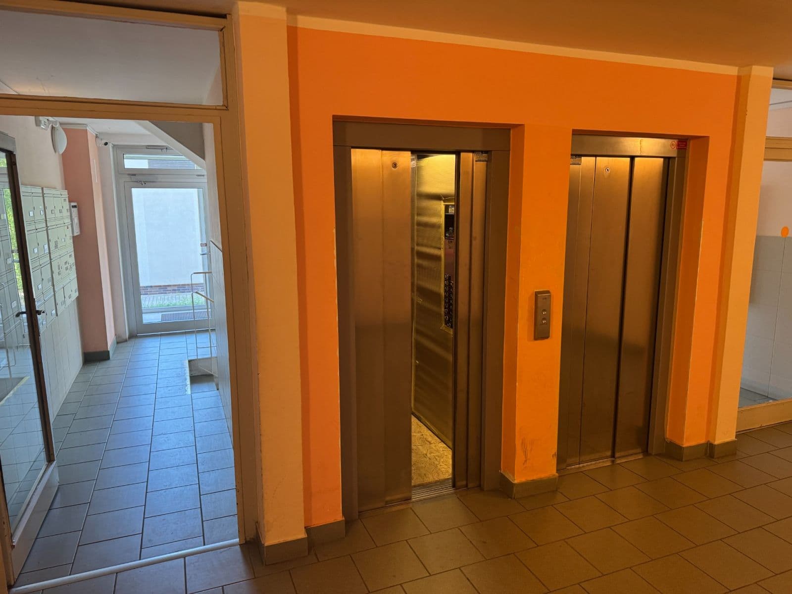 Predaj bytu 2-izbový 47 m², Kozmíkova, Praha, Praha Predaj bytu 2-izbový 47 m², Kozmíkova, Praha, Praha
