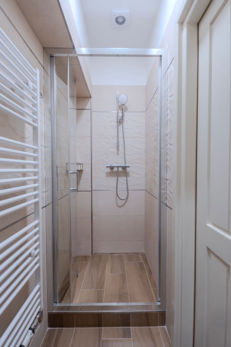 Prenájom bytu 2-izbový 65 m², Prokopská, Praha, Praha Prenájom bytu 2-izbový 65 m², Prokopská, Praha, Praha