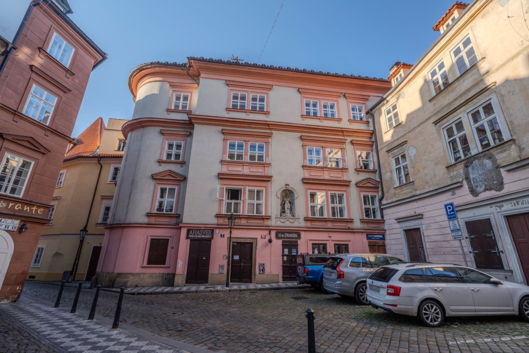 Prenájom bytu 2-izbový 65 m², Prokopská, Praha, Praha Prenájom bytu 2-izbový 65 m², Prokopská, Praha, Praha