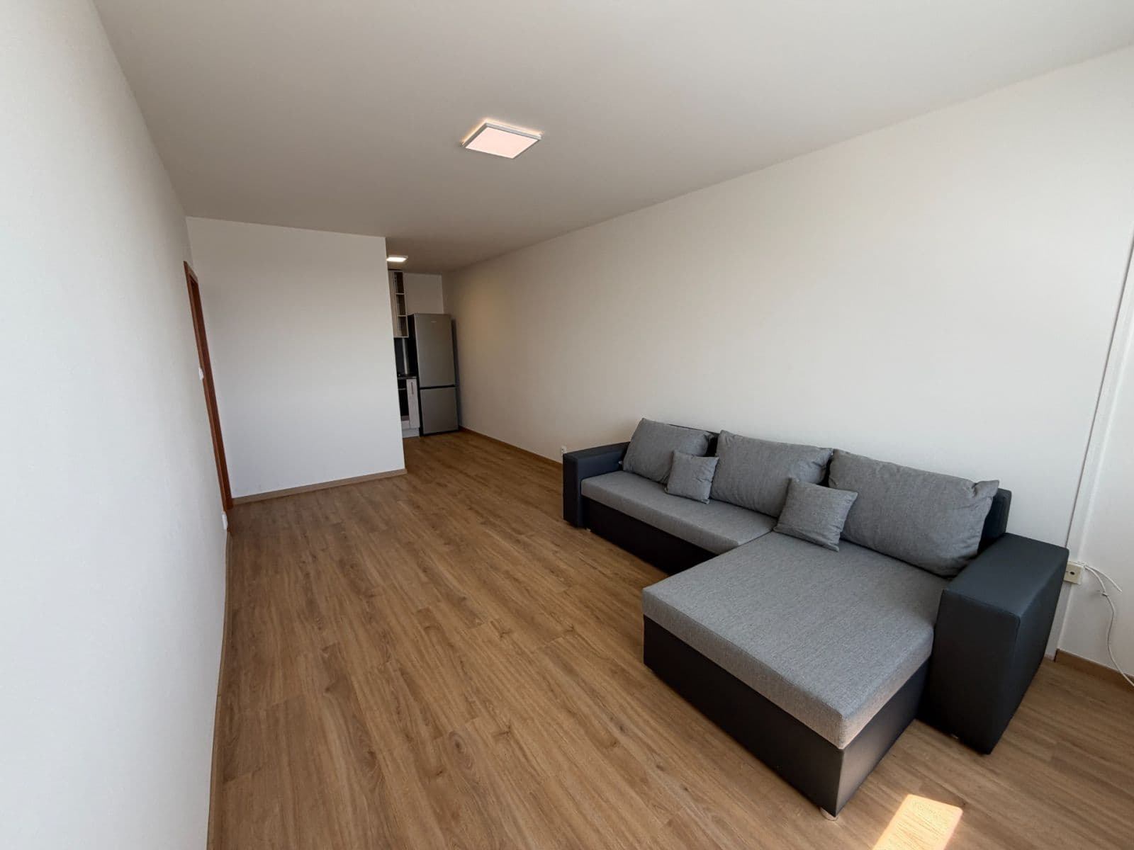 Prenájom bytu 2-izbový 43 m², Mnichovická, Praha, Praha Prenájom bytu 2-izbový 43 m², Mnichovická, Praha, Praha