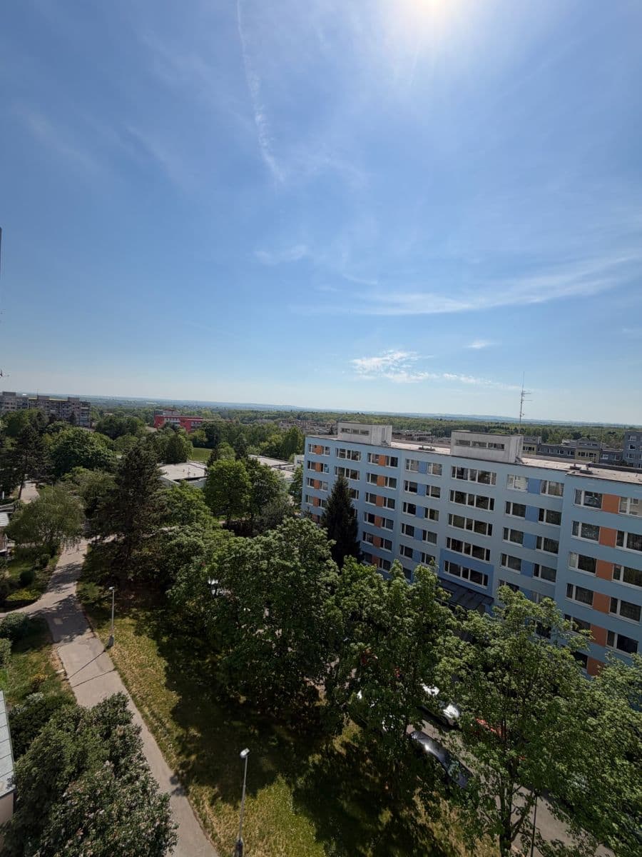 Prenájom bytu 2-izbový 43 m², Mnichovická, Praha, Praha Prenájom bytu 2-izbový 43 m², Mnichovická, Praha, Praha
