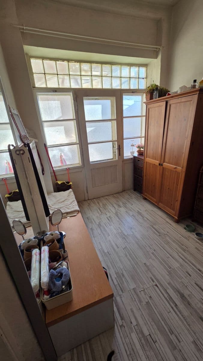 Prenájom bytu 2-izbový 89 m², Votroubkova, Brno, Jihomoravský kraj Prenájom bytu 2-izbový 89 m², Votroubkova, Brno, Jihomoravský kraj