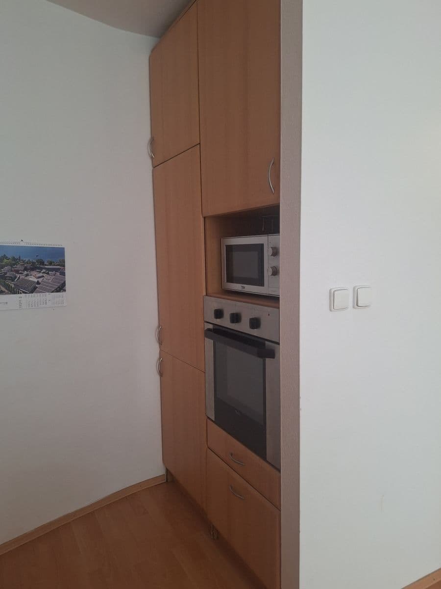 Predaj bytu 2-izbový 45 m², Zadunajská cesta, Petržalka, Bratislavský kraj Predaj bytu 2-izbový 45 m², Zadunajská cesta, Petržalka, Bratislavský kraj