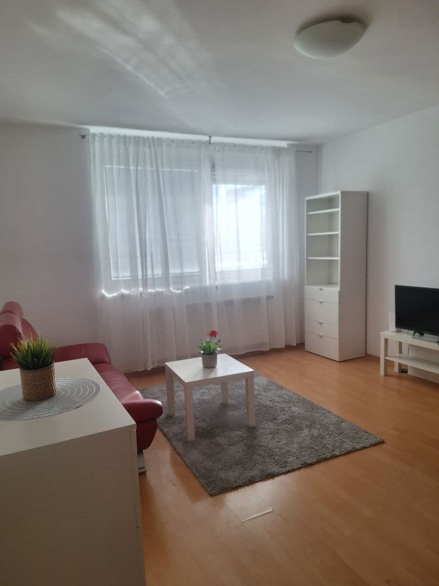Predaj bytu 2-izbový 45 m², Zadunajská cesta, Petržalka, Bratislavský kraj Predaj bytu 2-izbový 45 m², Zadunajská cesta, Petržalka, Bratislavský kraj