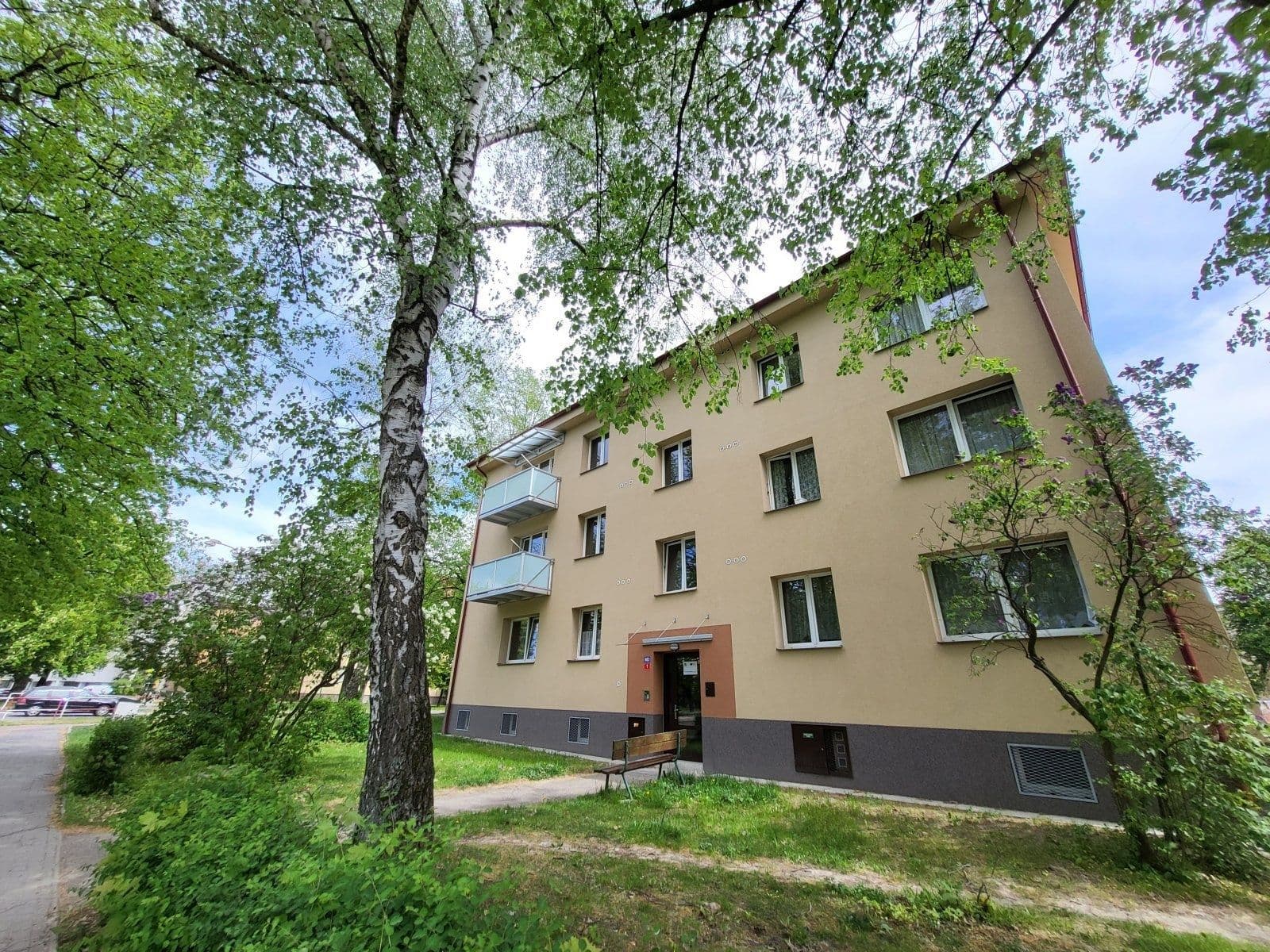 Prenájom bytu 4-izbový 74 m², Lípová, Havířov, Moravskoslezský kraj Prenájom bytu 4-izbový 74 m², Lípová, Havířov, Moravskoslezský kraj