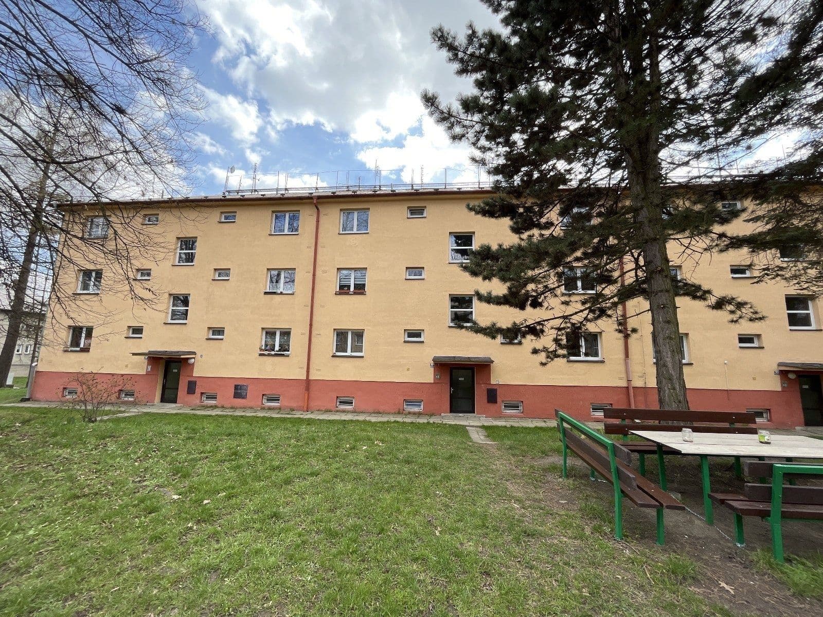 Prenájom bytu 2-izbový 48 m², Osadní, Havířov, Moravskoslezský kraj Prenájom bytu 2-izbový 48 m², Osadní, Havířov, Moravskoslezský kraj