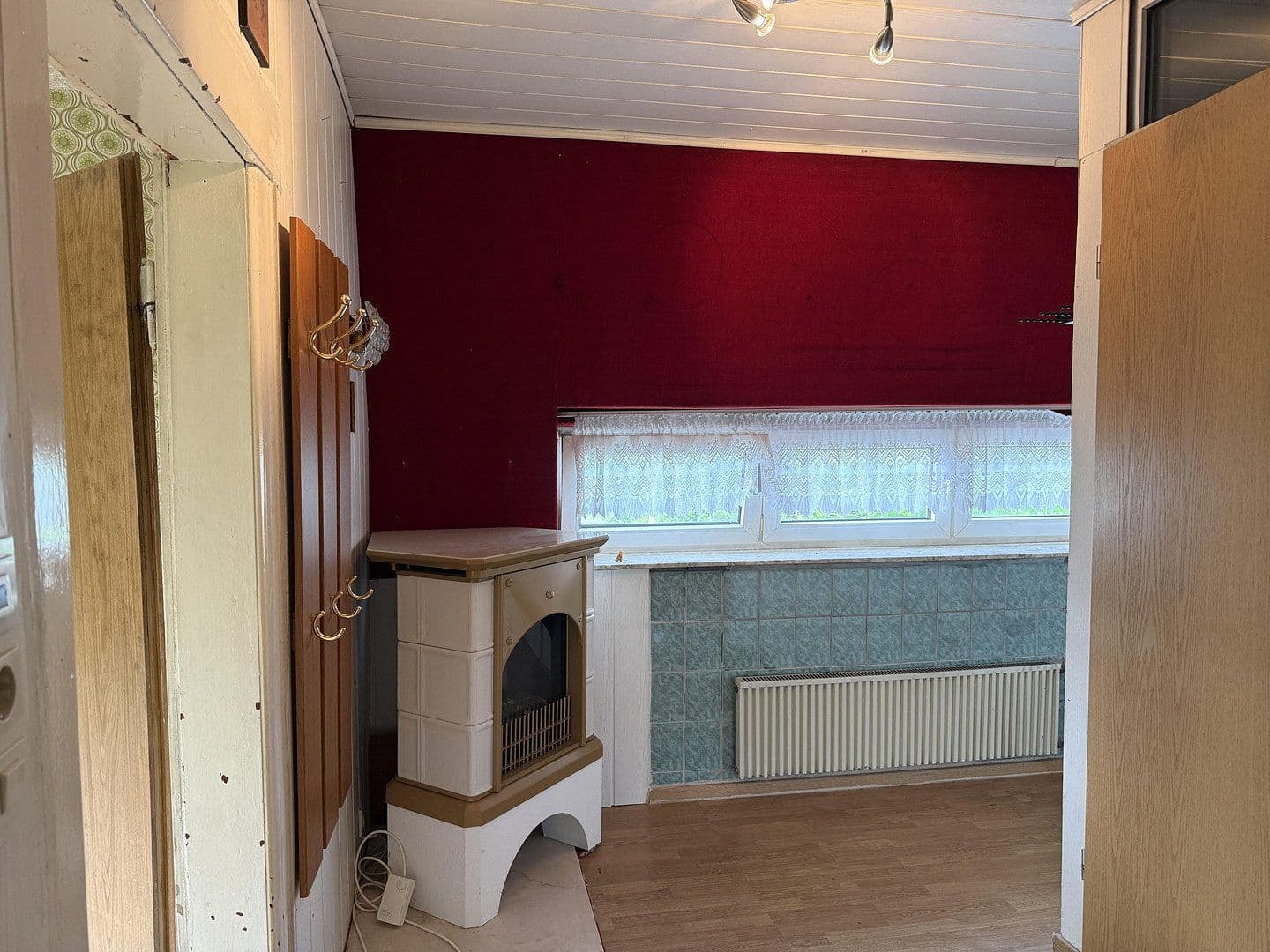 Predaj domu 151 m², pozemek 1.023 m², Kölner Straße 26, Helmenzen, Porýnie-Falcko Predaj domu 151 m², pozemek 1.023 m², Kölner Straße 26, Helmenzen, Porýnie-Falcko