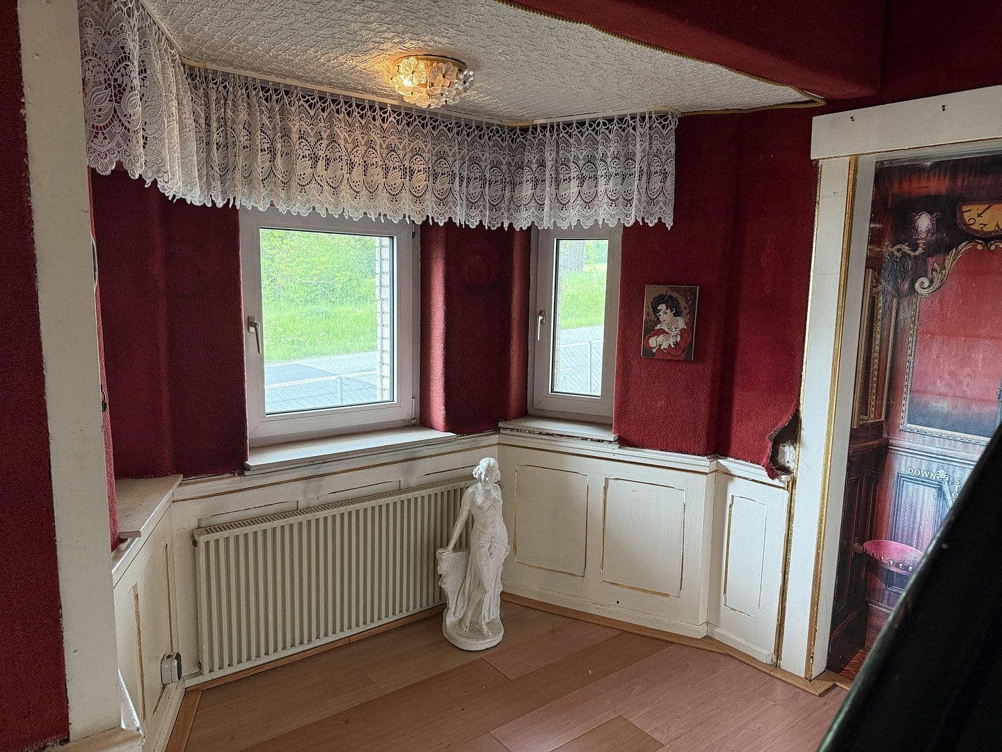 Predaj domu 151 m², pozemek 1.023 m², Kölner Straße 26, Helmenzen, Porýnie-Falcko Predaj domu 151 m², pozemek 1.023 m², Kölner Straße 26, Helmenzen, Porýnie-Falcko