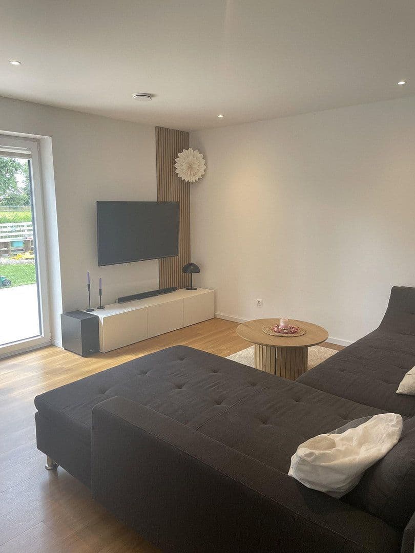 Predaj domu 147 m², pozemek 781 m², Hennstedt, Šlezvicko-Holštajnsko Predaj domu 147 m², pozemek 781 m², Hennstedt, Šlezvicko-Holštajnsko