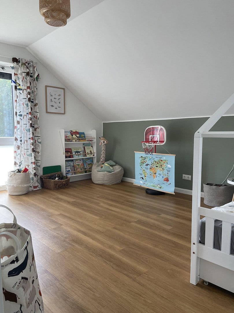 Predaj domu 147 m², pozemek 781 m², Hennstedt, Šlezvicko-Holštajnsko Predaj domu 147 m², pozemek 781 m², Hennstedt, Šlezvicko-Holštajnsko