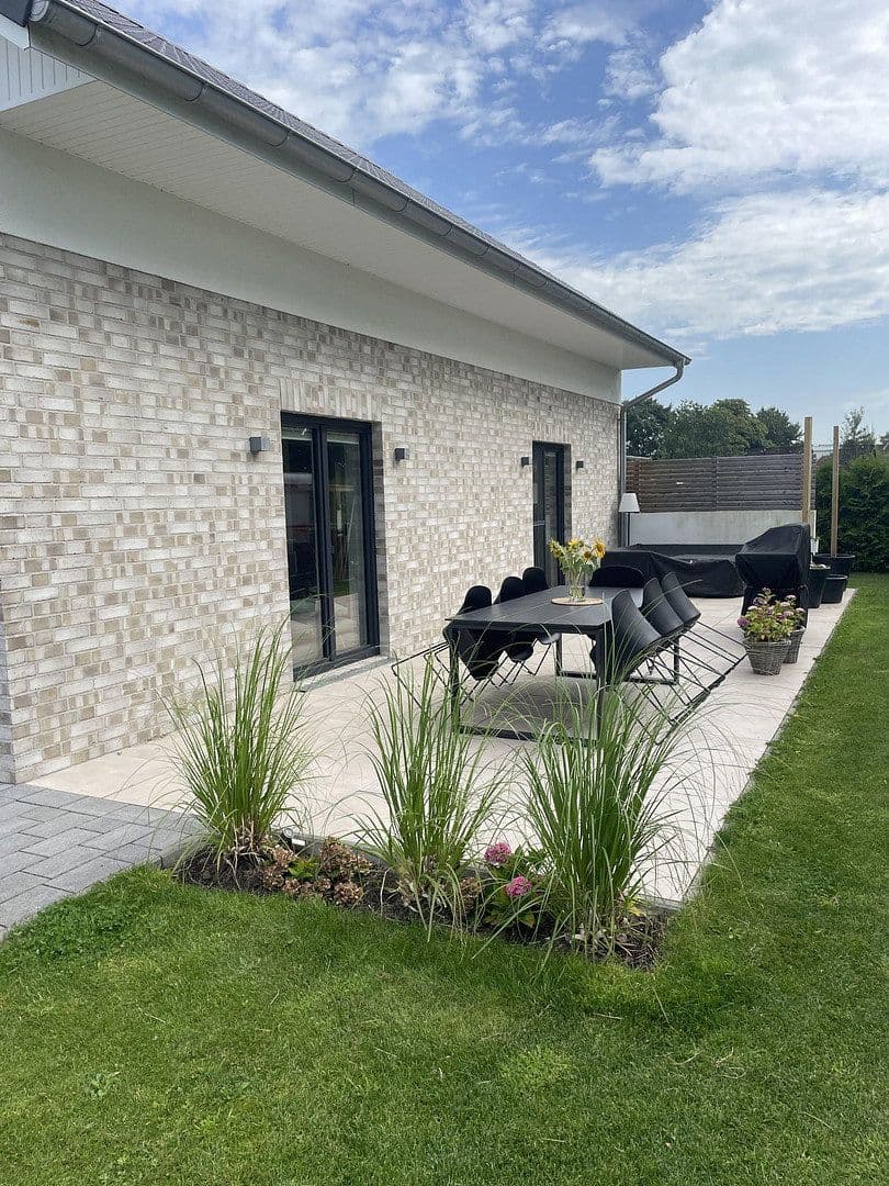 Predaj domu 147 m², pozemek 781 m², Hennstedt, Šlezvicko-Holštajnsko Predaj domu 147 m², pozemek 781 m², Hennstedt, Šlezvicko-Holštajnsko