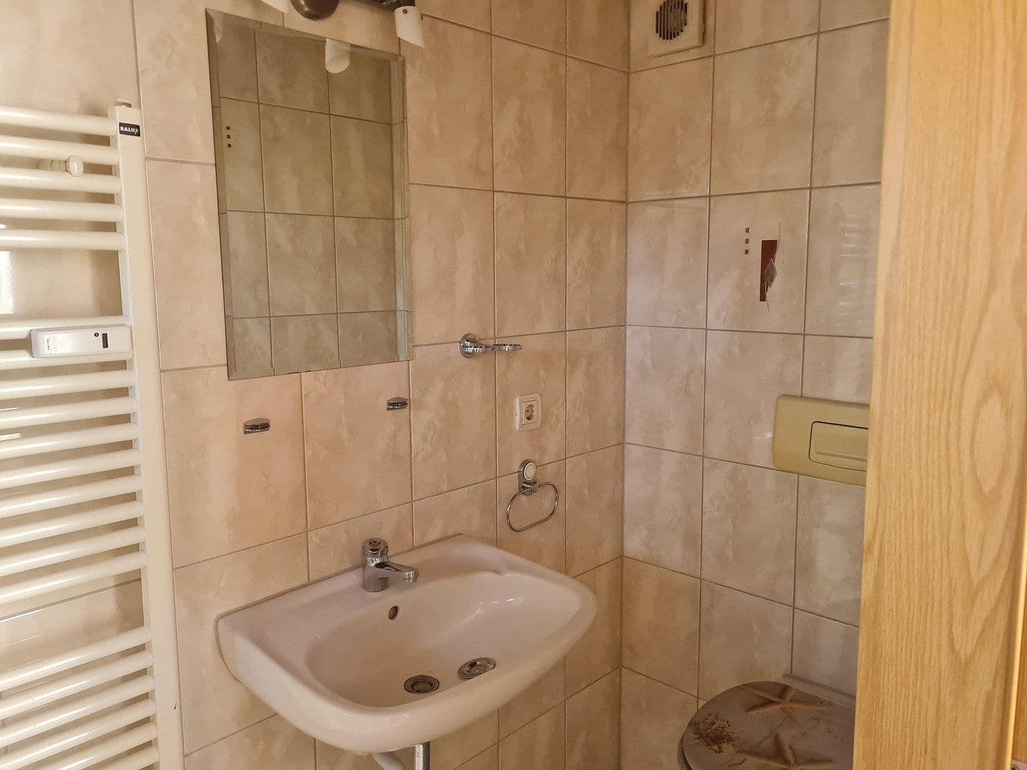 Prenájom bytu 6-izbový 99 m², Duderstadt, Dolné Sasko Prenájom bytu 6-izbový 99 m², Duderstadt, Dolné Sasko