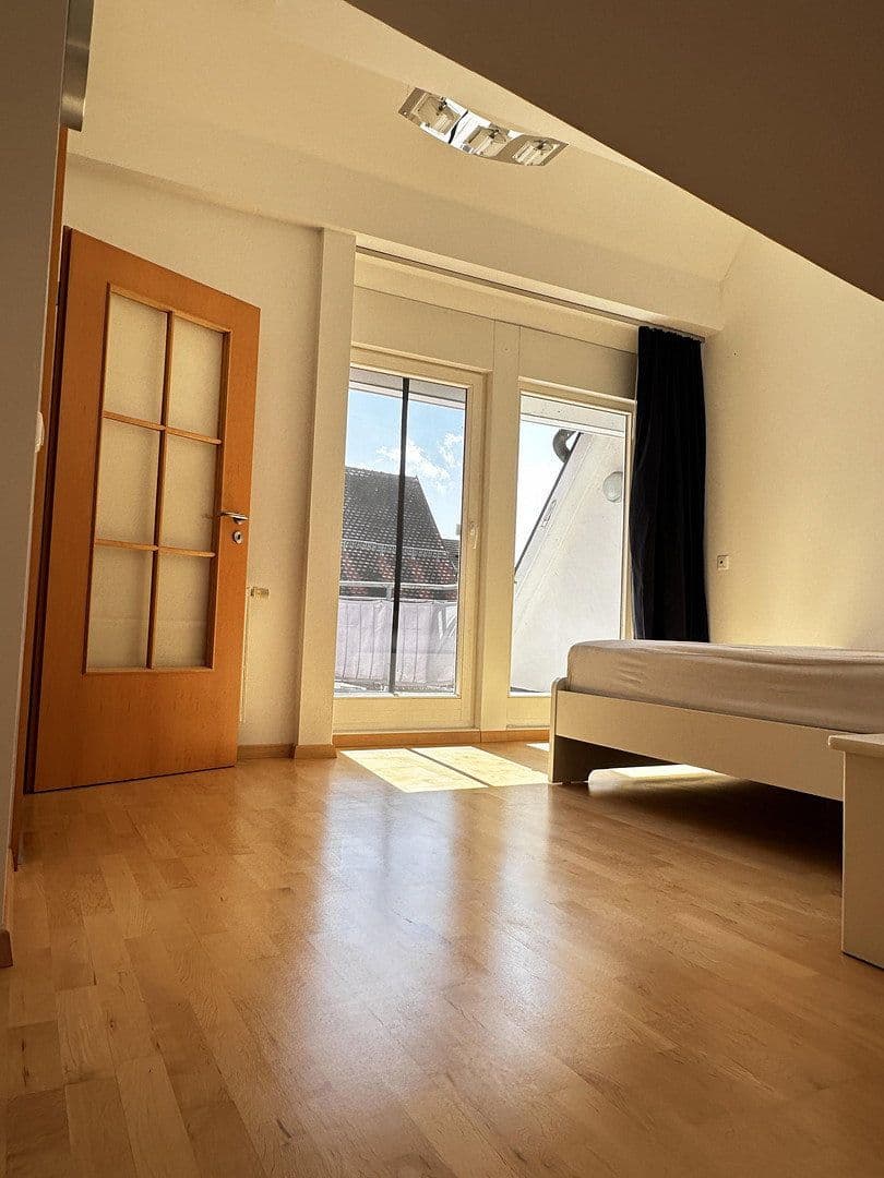Prenájom bytu 4-izbový 120 m², Bärengasse 5, Villingen-Schwenningen, Bádensko-Wurttembersko Prenájom bytu 4-izbový 120 m², Bärengasse 5, Villingen-Schwenningen, Bádensko-Wurttembersko